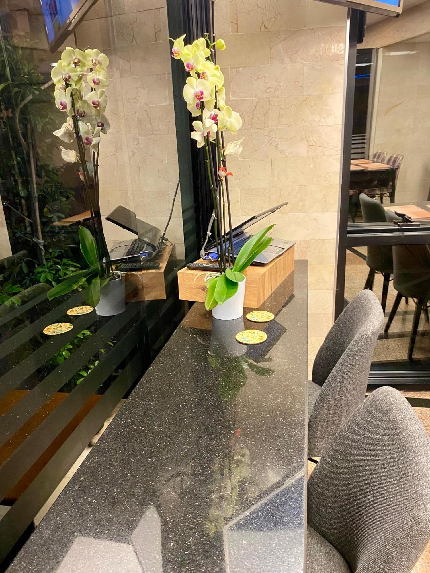 M-Oda Otel 安塔利亚 外观 照片